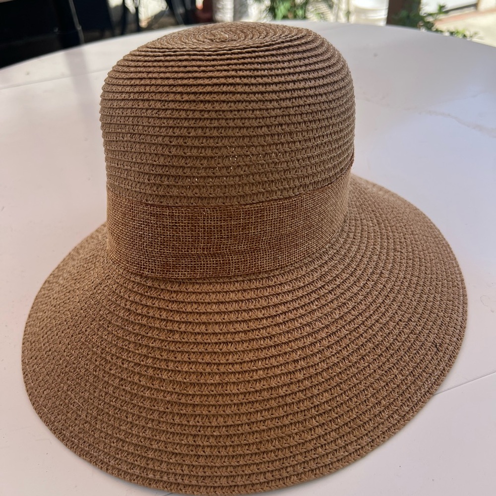 Elegant Tan Women's Sun Hat